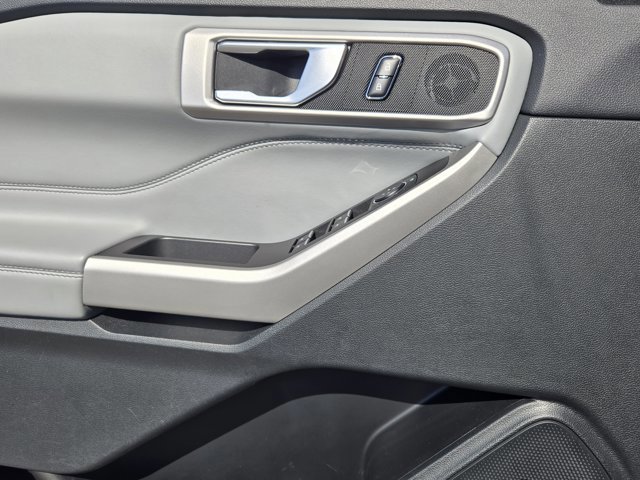 Certified 2023 Ford Explorer XLT w/ Equipment Group 202A image 21