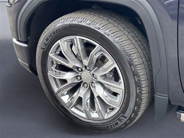 Used 2024 GMC Sierra 1500 Denali AWD/4WD image 12
