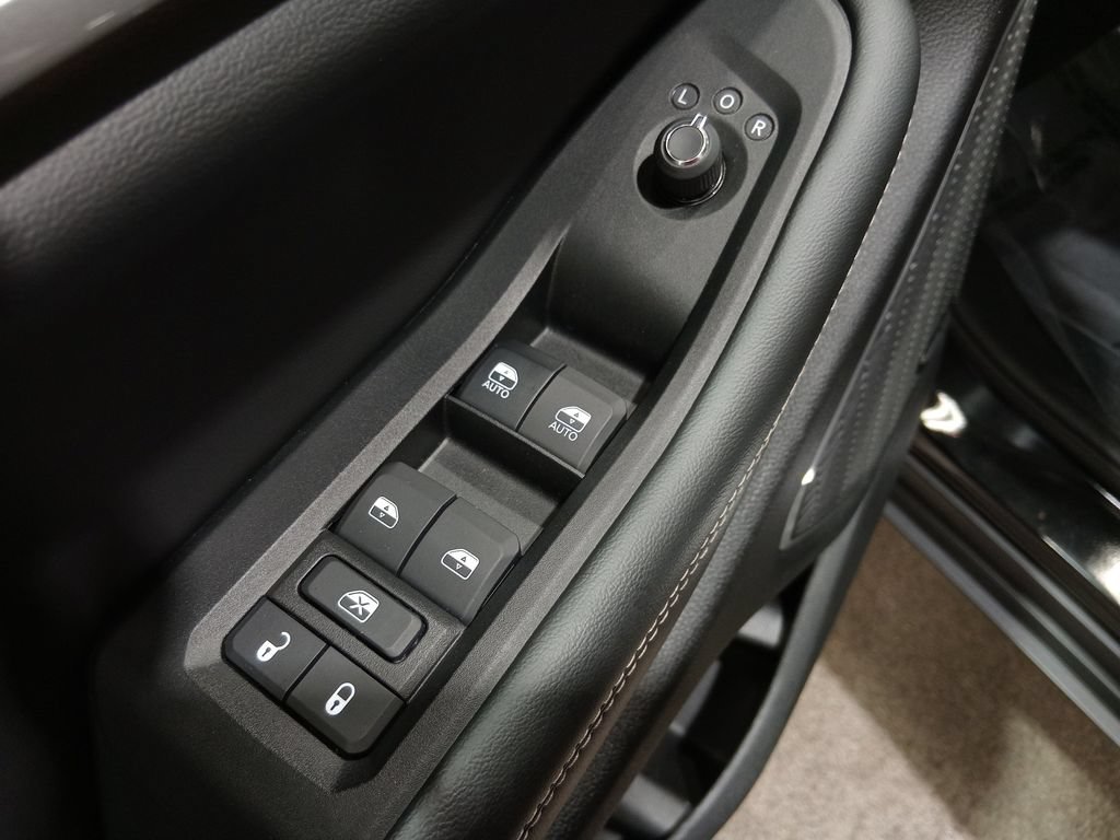 Used 2024 Jeep Grand Cherokee Limited 4xe AWD/4WD image 17