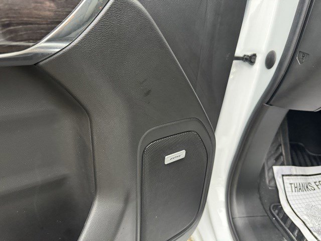 Used 2022 Chevrolet Silverado 1500 LTZ w/ LTZ Premium Package image 13