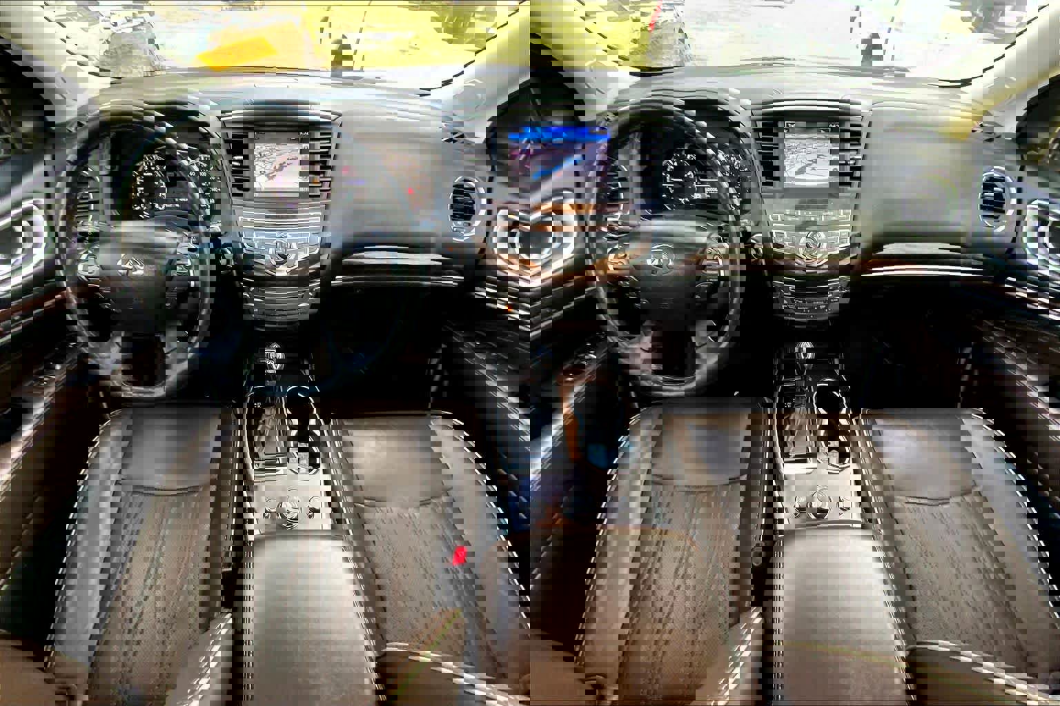 Used 2019 INFINITI QX60 Luxe w/ Sensory Package image 13