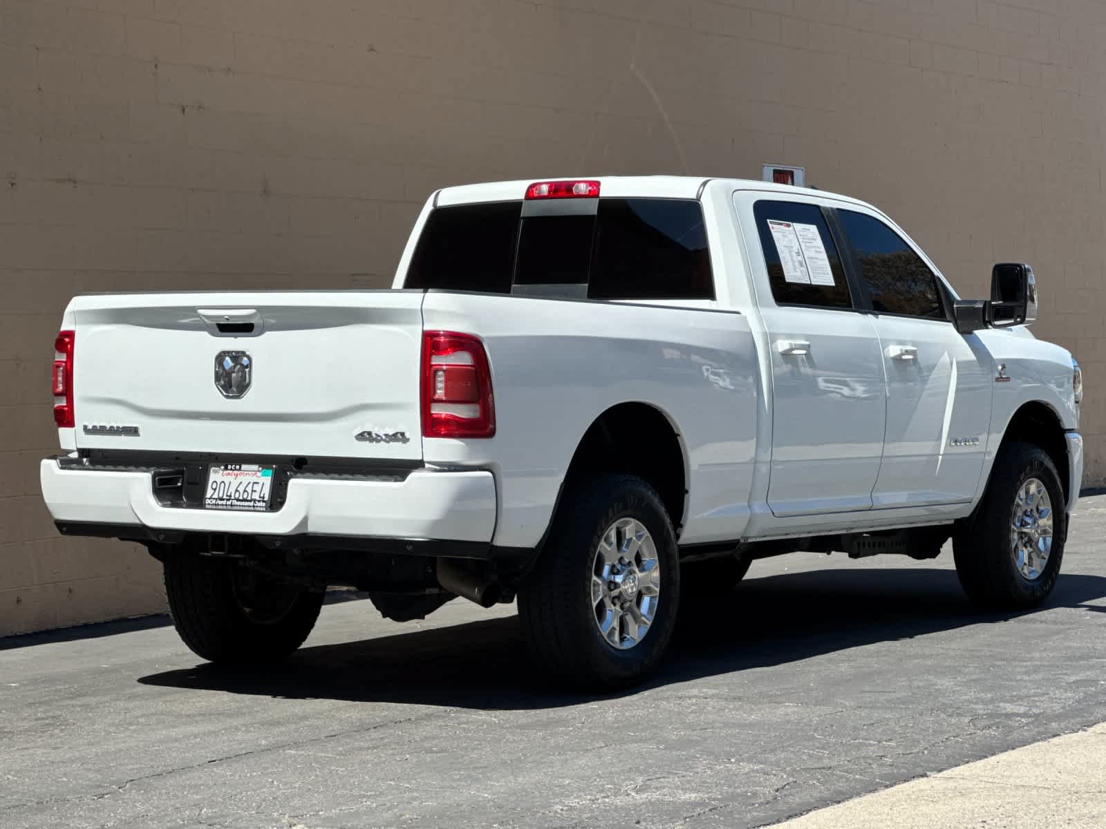 Used 2023 RAM 2500 Laramie AWD/4WD image 2