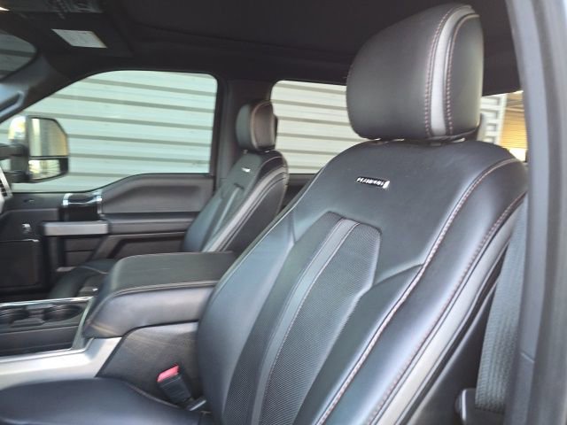 Certified 2020 Ford F450 Platinum w/ FX4 Off-Road Package image 10