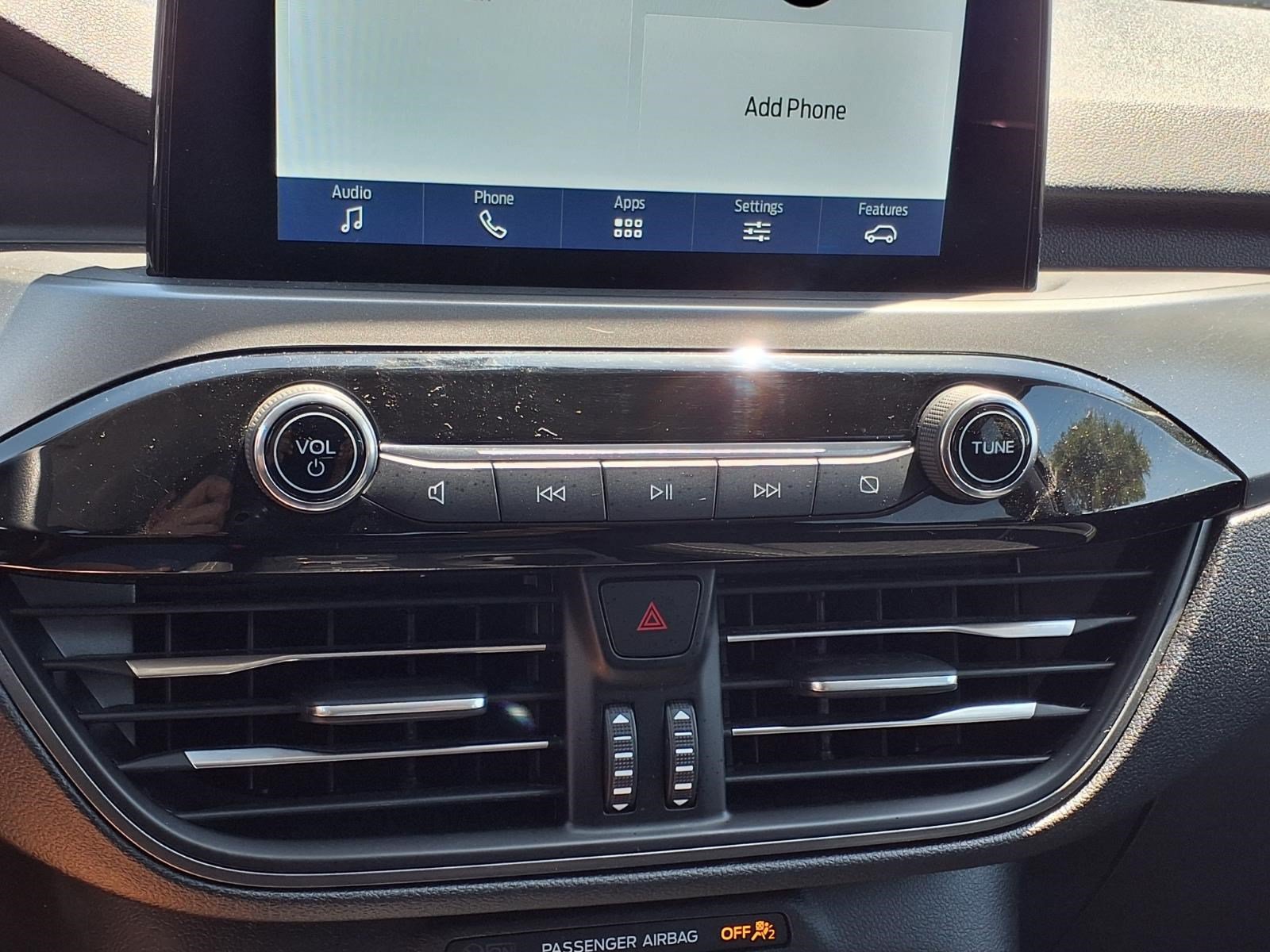 Certified 2025 Ford Escape Active AWD/4WD image 18