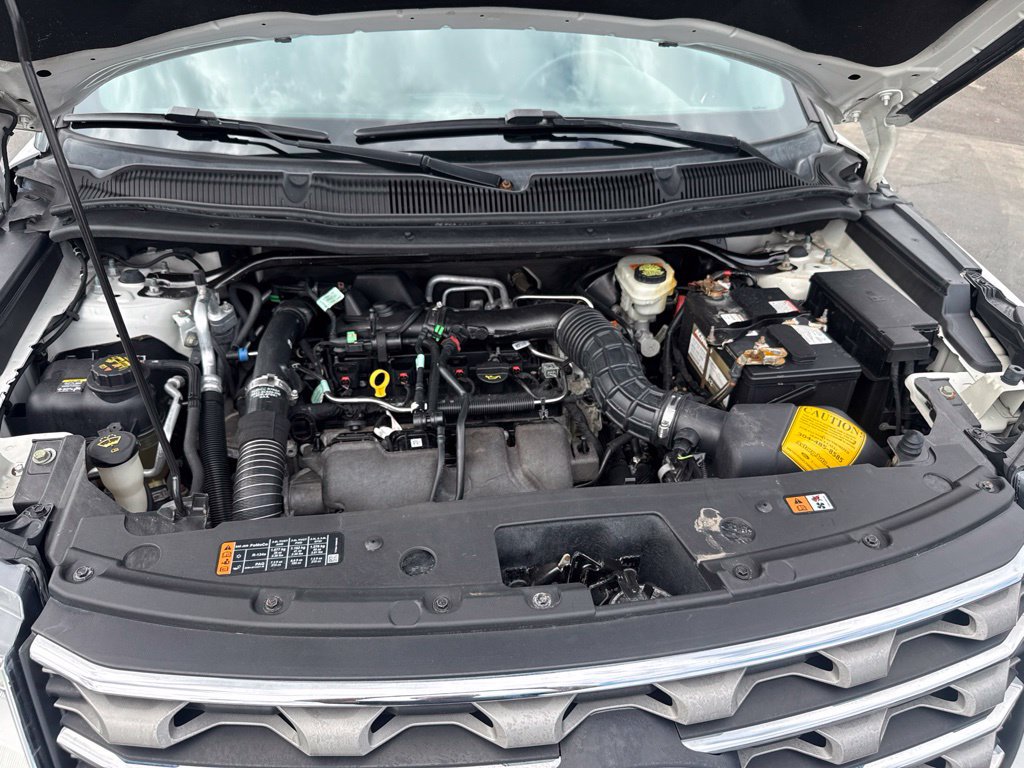 Certified 2017 Ford Explorer XLT FWD image 57
