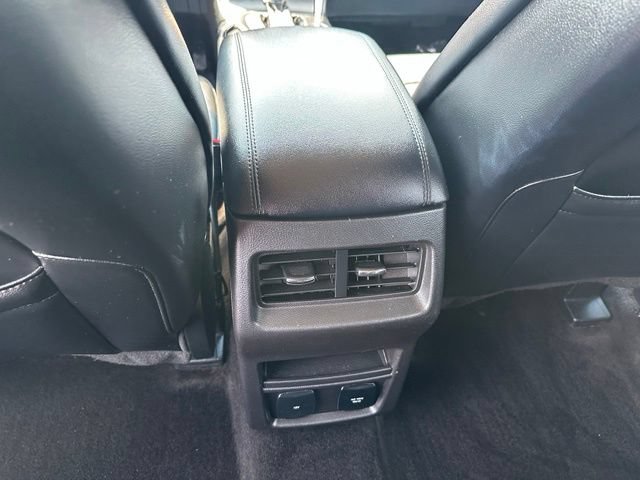 Certified 2018 Ford Edge SEL w/ Equipment Group 201A AWD/4WD image 16