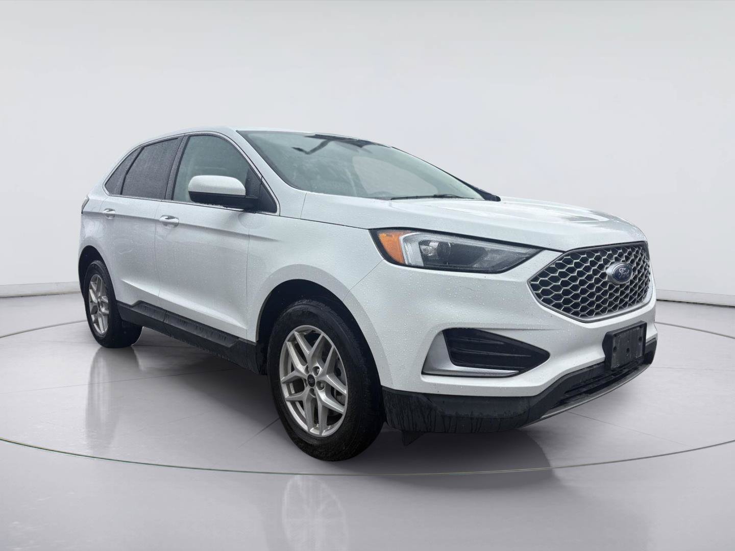 Certified 2024 Ford Edge SEL