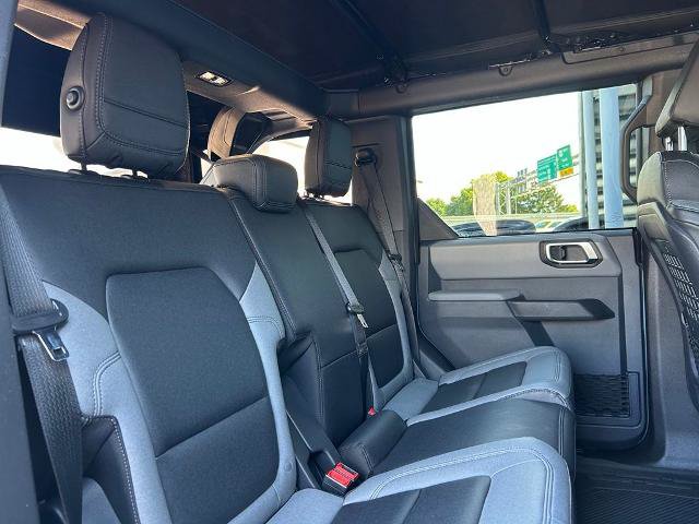 Certified 2023 Ford Bronco Big Bend w/ Sasquatch Package AWD/4WD image 31