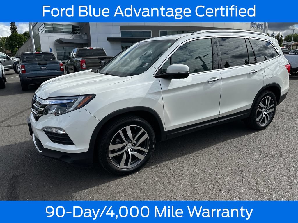 Used 2017 Honda Pilot Touring image 3