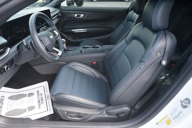 Certified 2025 Ford Mustang GT Premium RWD image 9