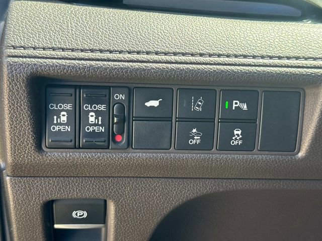Used 2018 Honda Odyssey Elite image 28