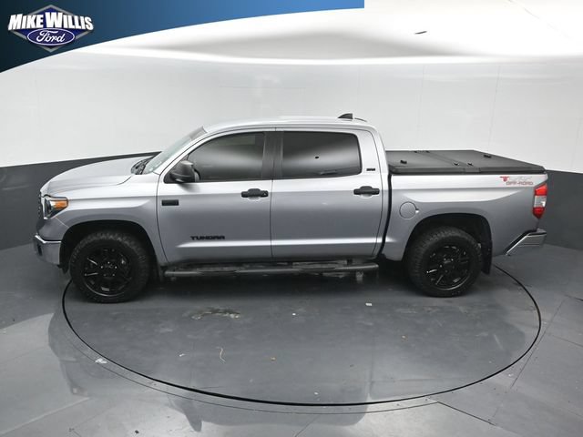 Used 2021 Toyota Tundra SR5 w/ SR5 Leather Package AWD/4WD image 12