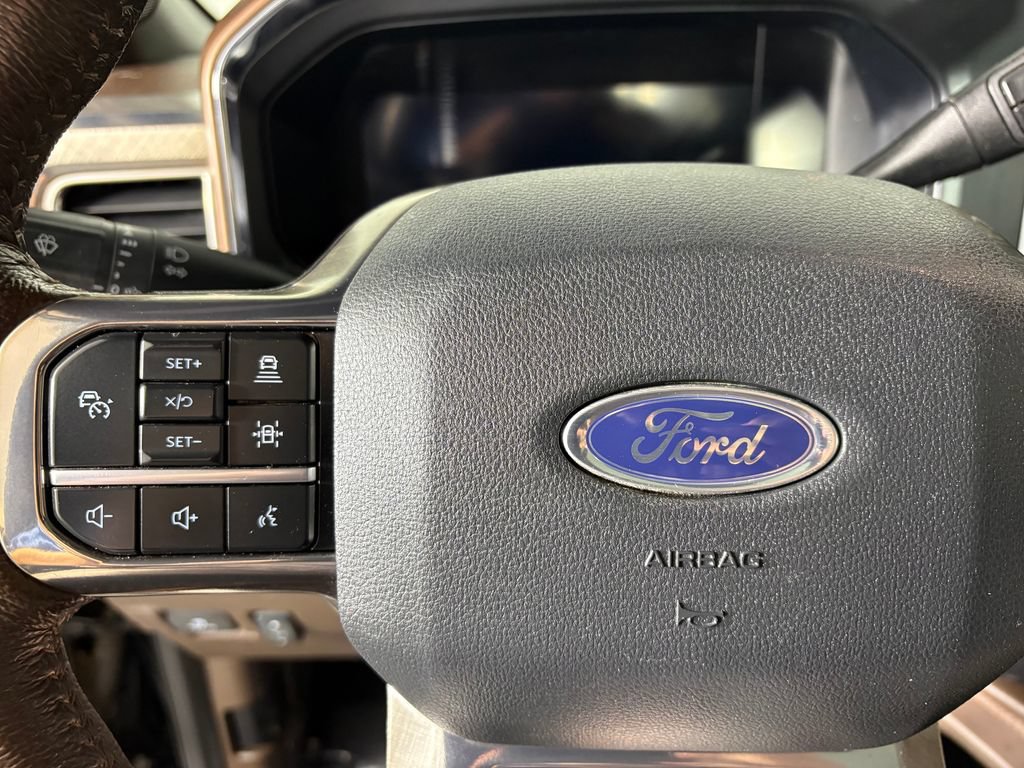 Certified 2025 Ford F350 King Ranch AWD/4WD image 24