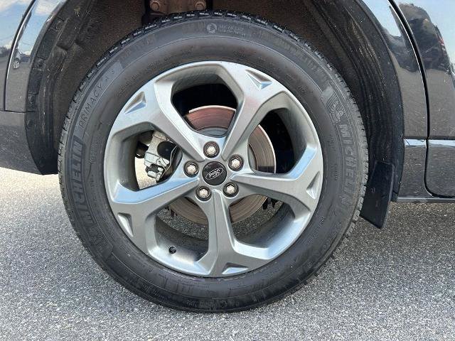 Certified 2023 Ford Escape ST-Line w/ Tech Pack #1 AWD/4WD image 9