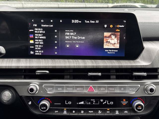 Used 2024 Kia Telluride EX w/ EX Captain's Chair Package AWD/4WD image 31