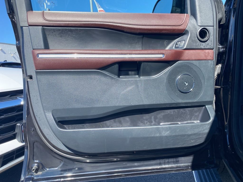 Certified 2022 Ford Expedition Max Limited image 21