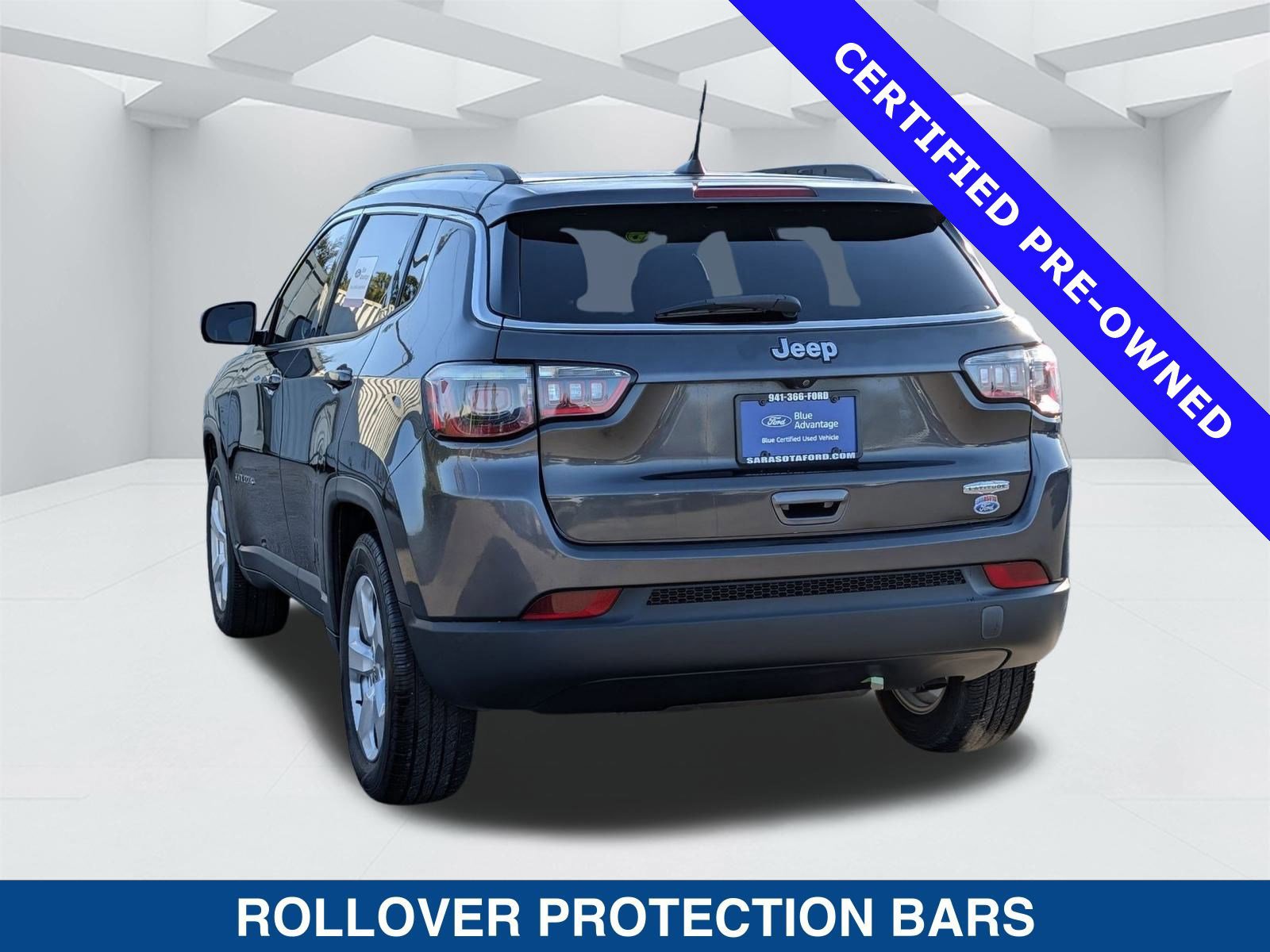 Used 2018 Jeep Compass Latitude w/ Popular Equipment Group video 2