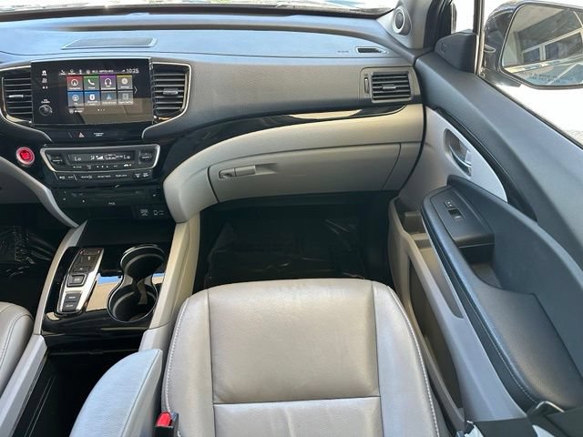 Used 2019 Honda Pilot Touring image 13