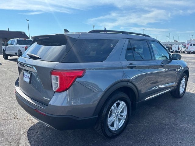 Certified 2021 Ford Explorer XLT w/ Equipment Group 202A AWD/4WD image 5