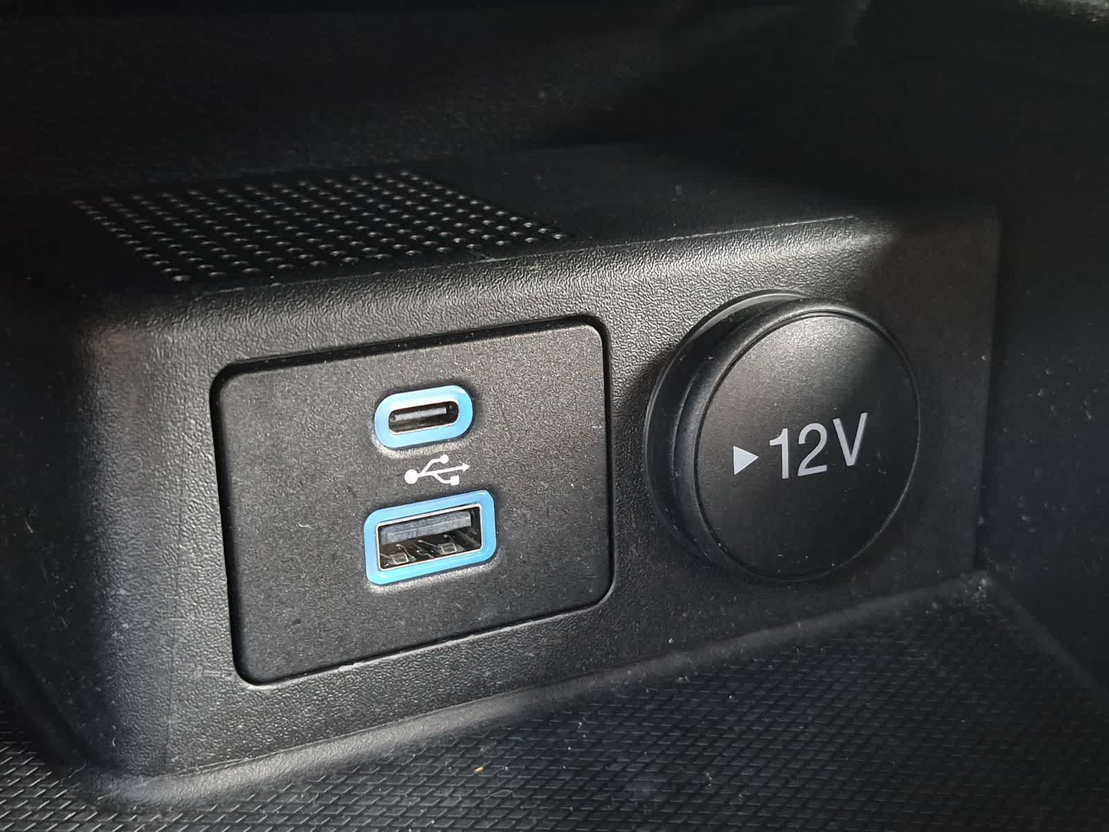 Certified 2023 Ford Escape Active AWD/4WD image 30