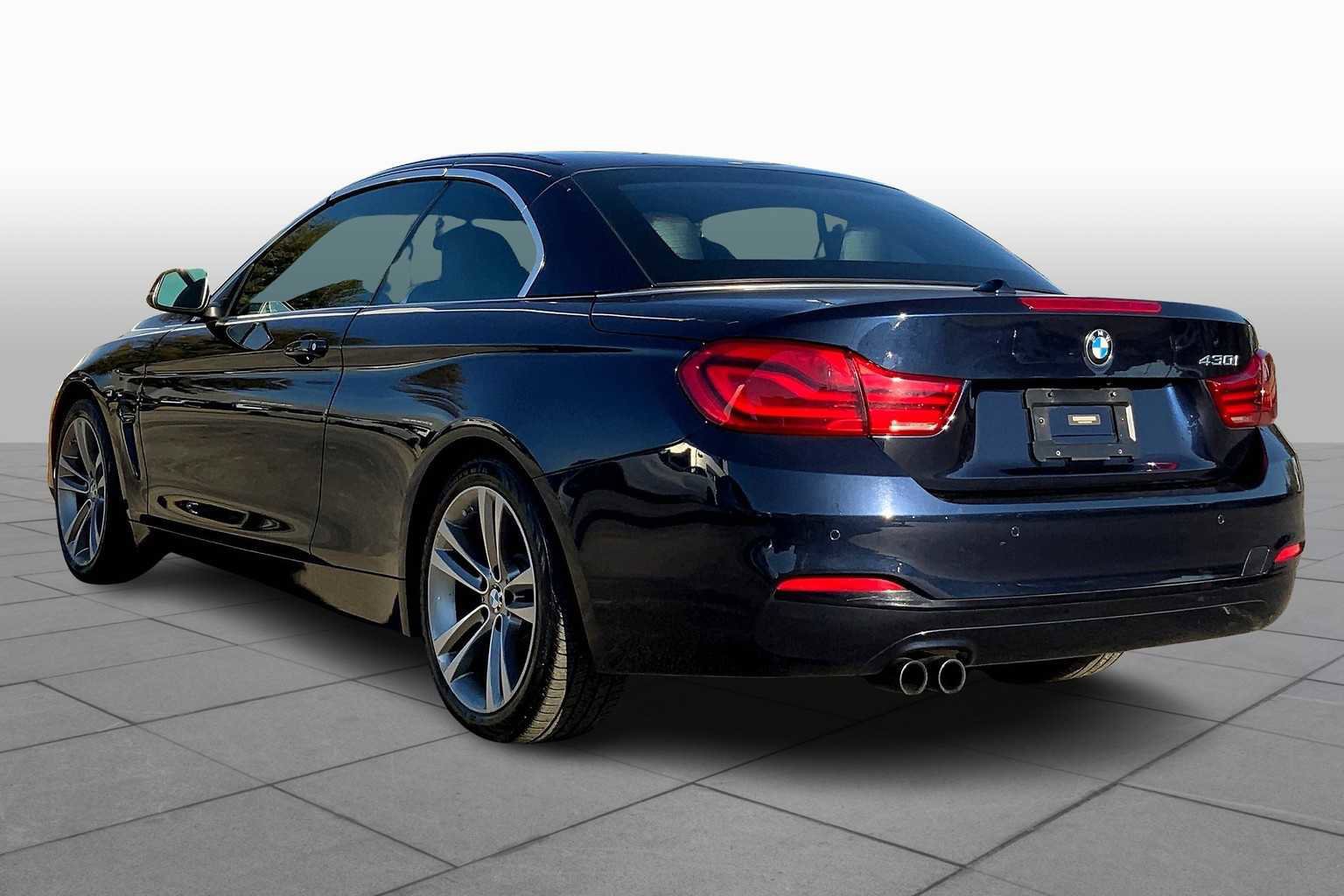 Used 2018 BMW 430i Convertible image 2