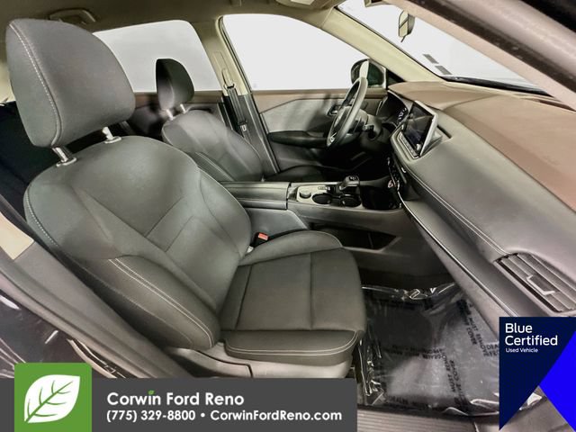 Used 2023 Nissan Rogue S AWD/4WD image 30