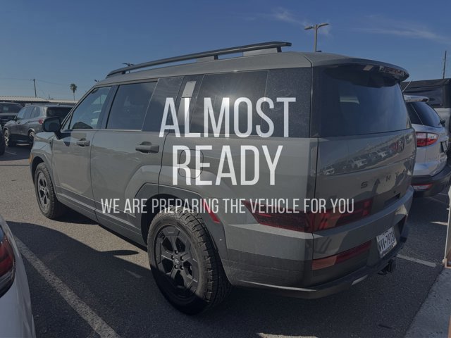 Used 2025 Hyundai Santa Fe XRT image 2