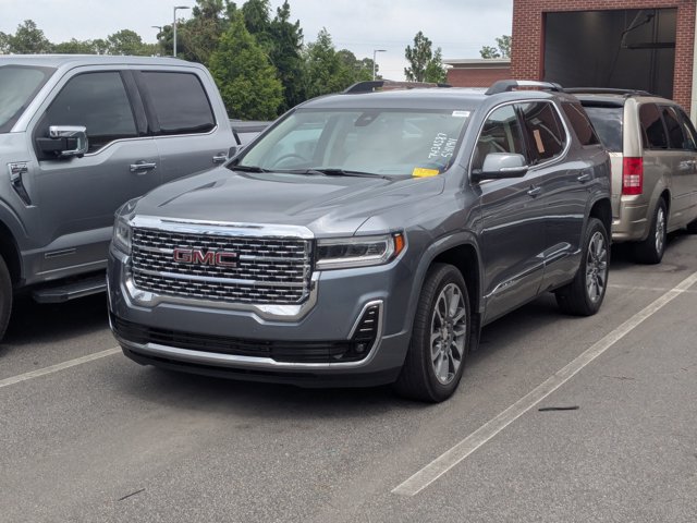 Used 2022 GMC Acadia Denali w/ Trailering Package FWD image 3