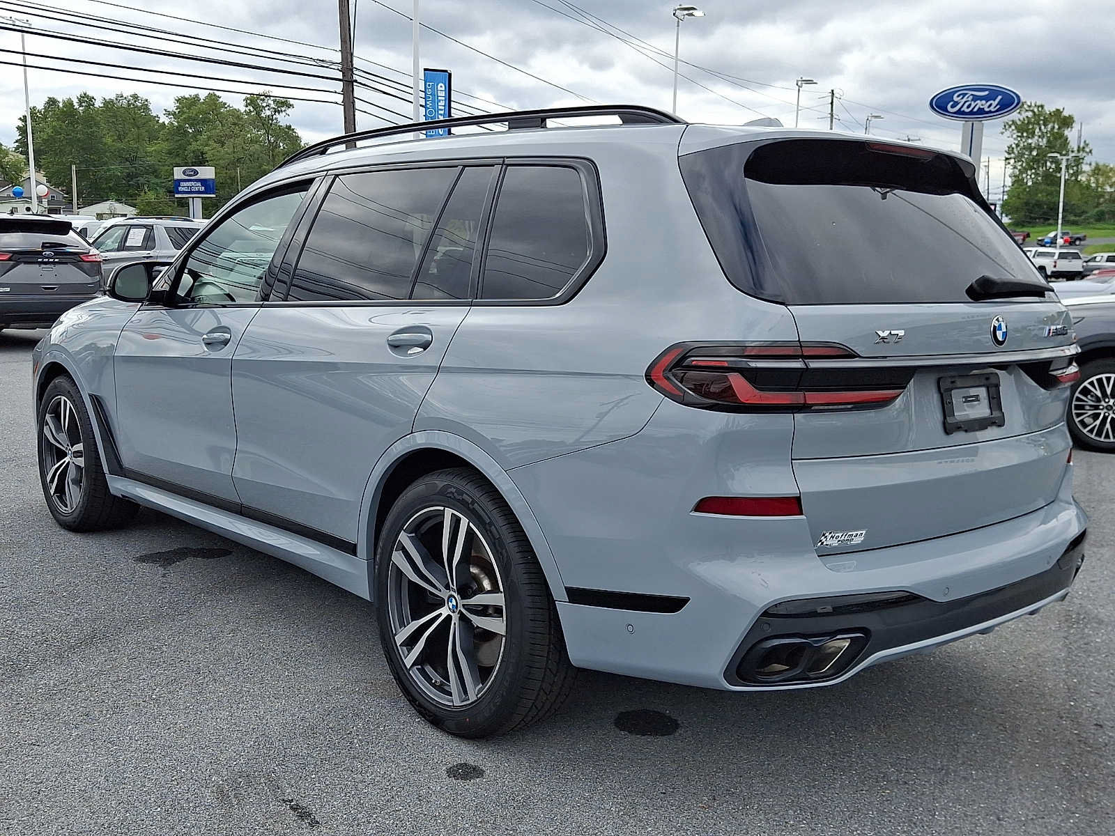 Used 2025 BMW X7 M60i AWD/4WD image 4