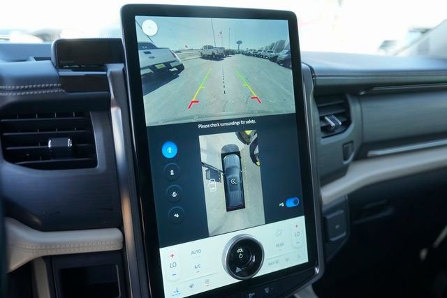 Certified 2024 Ford Expedition Max Platinum image 29