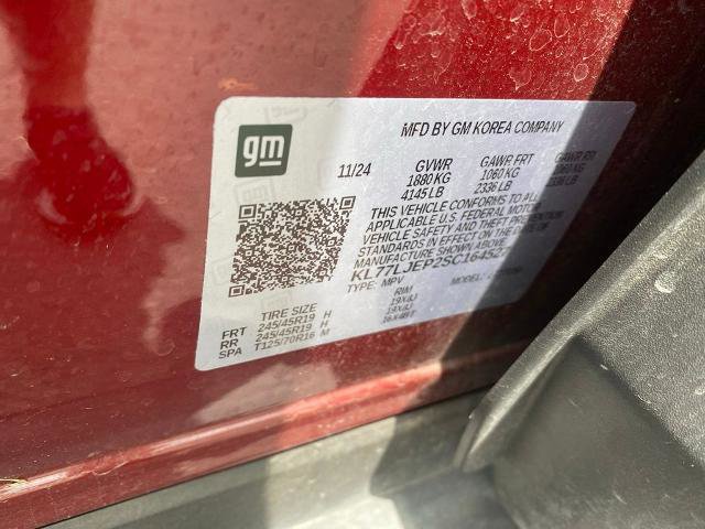 Used 2025 Chevrolet Trax RS FWD image 16