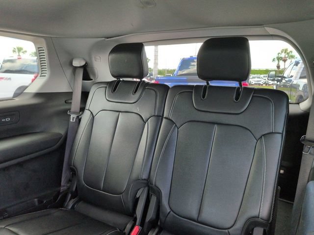 Used 2022 Jeep Grand Cherokee L Limited AWD/4WD image 15