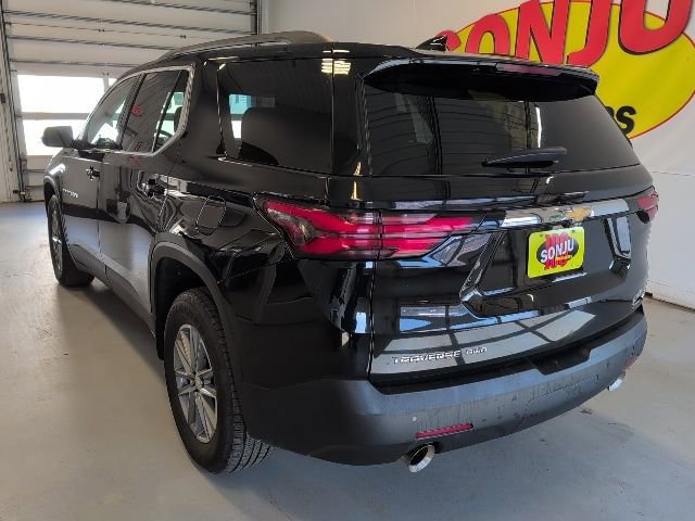 Used 2023 Chevrolet Traverse LT w/ LPO, Floor Liner Package image 3