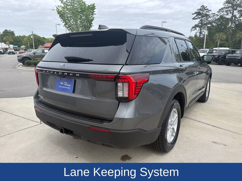 Certified 2026 Ford Explorer Active RWD image 9