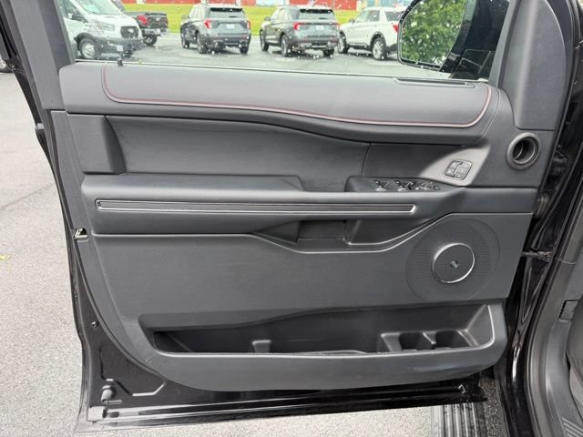 Certified 2022 Ford Expedition Max Limited AWD/4WD image 14