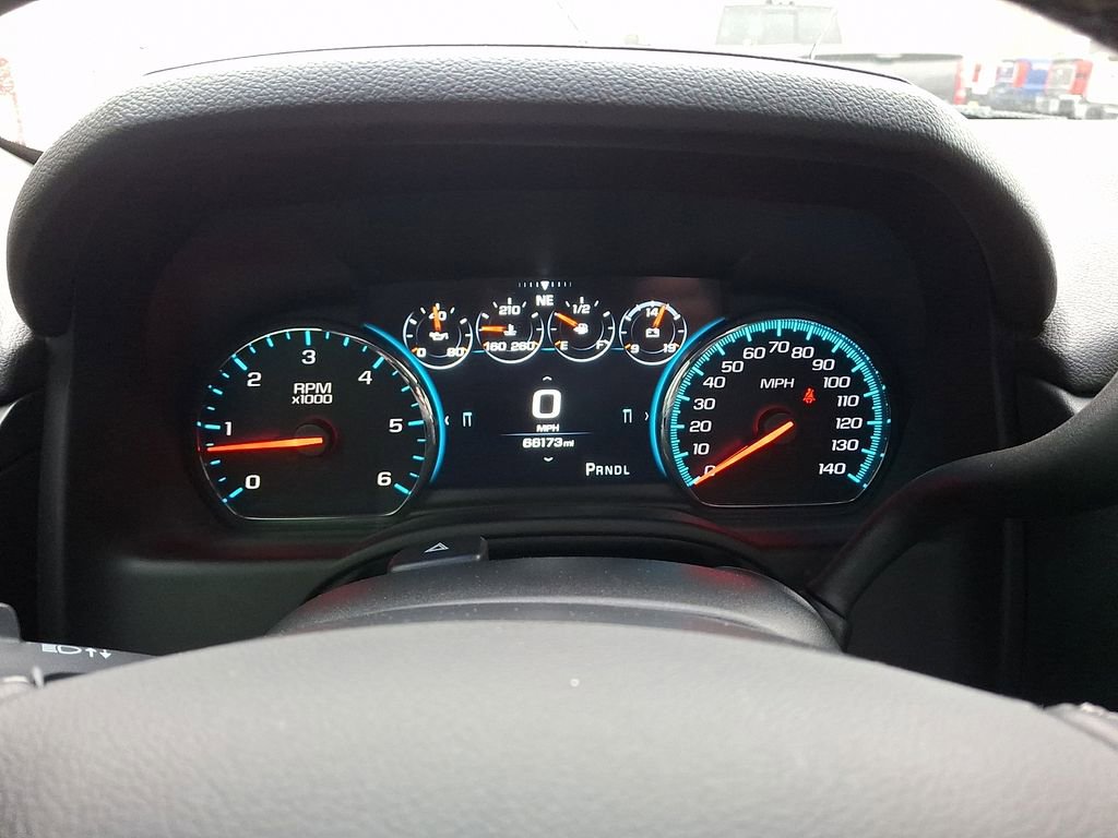 Used 2019 GMC Yukon XL SLT w/ Graphite Performance Edition image 22