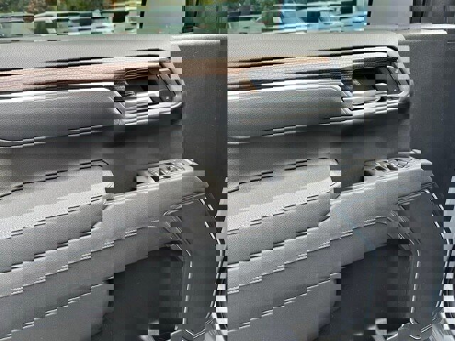 Used 2024 Chevrolet Silverado 1500 RST w/ Z71 Off-Road Package image 12