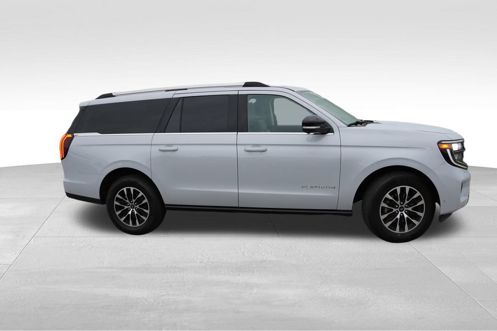 Certified 2025 Ford Expedition Max Platinum AWD/4WD image 3