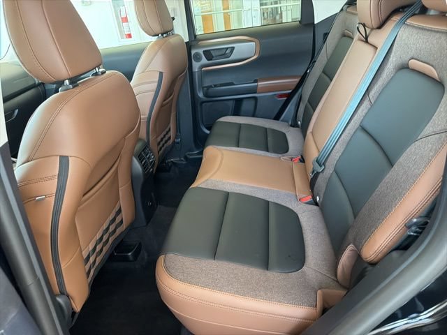 Certified 2025 Ford Bronco Sport Outer Banks w/ Outer Banks Tech Package+ AWD/4WD image 13