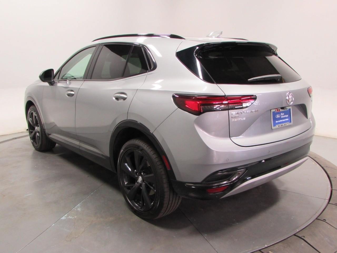 Used 2023 Buick Envision Preferred w/ Sport Touring Package AWD/4WD image 5