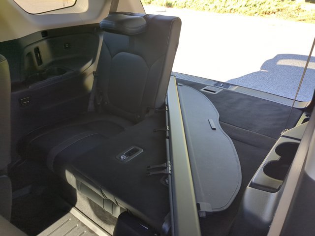 Used 2025 Honda Pilot EX-L image 30