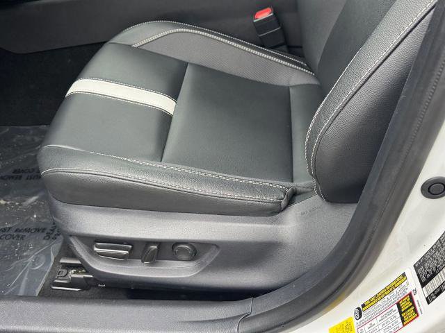 Used 2025 Toyota Camry SE FWD image 15