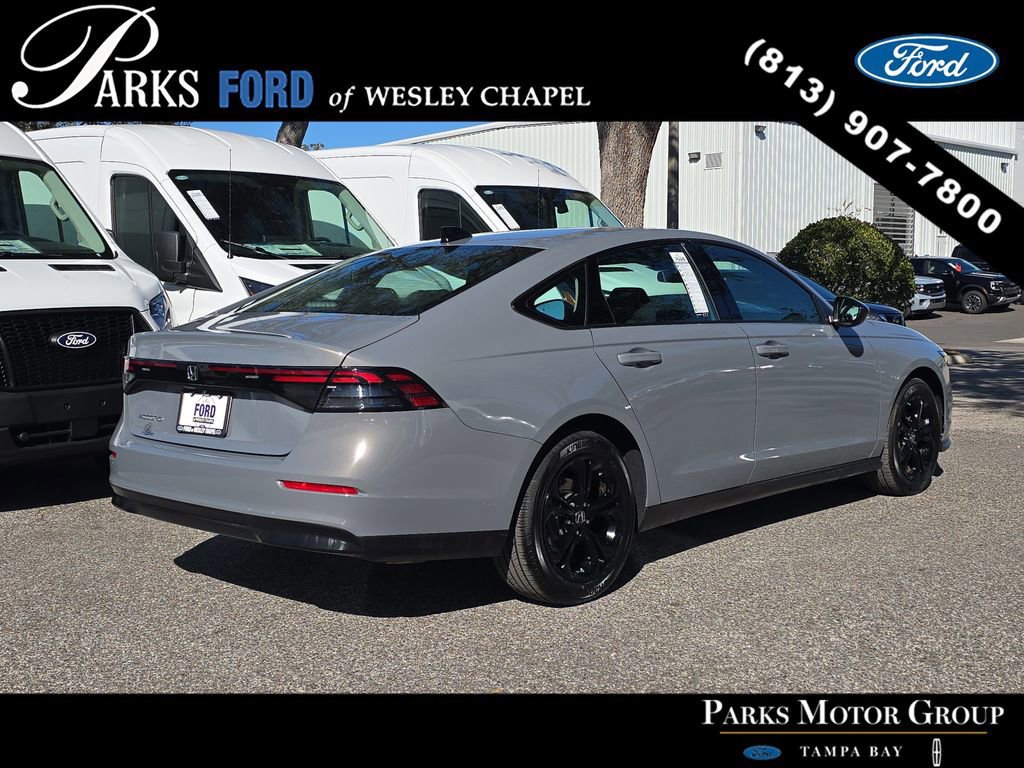 Used 2025 Honda Accord SE image 3