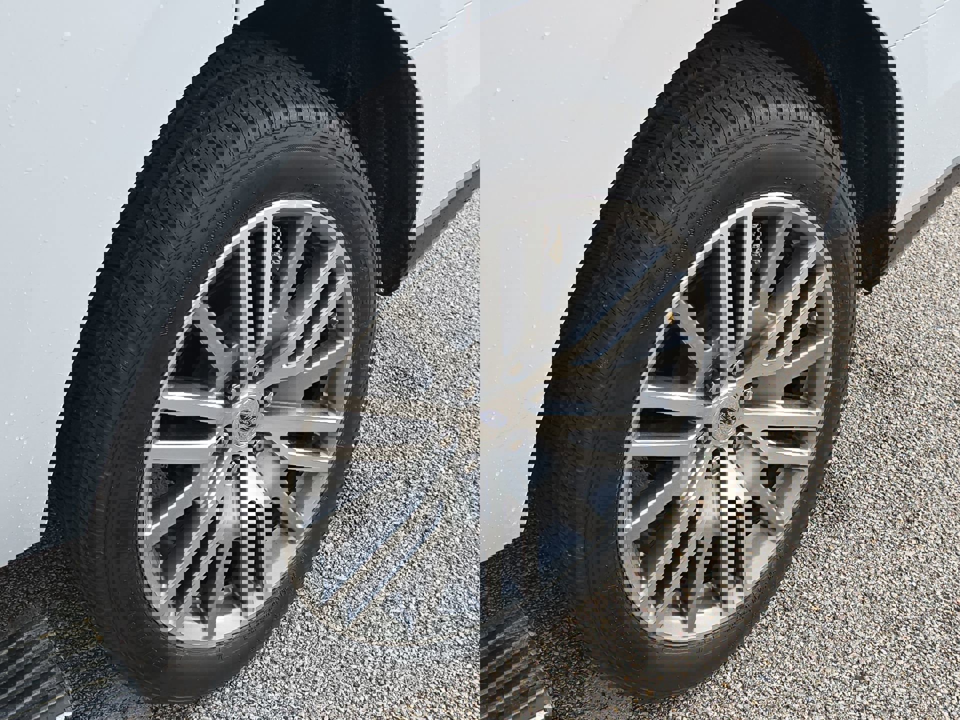 Certified 2022 Ford Expedition Limited image 11