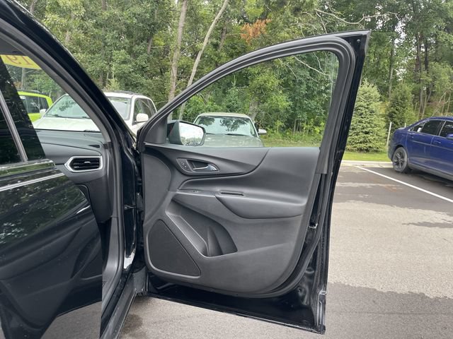 Used 2019 Chevrolet Equinox LT AWD/4WD image 14