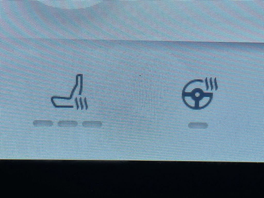 Certified 2021 Ford Mustang Mach-E Select w/ Comfort/Appearance Package image 20