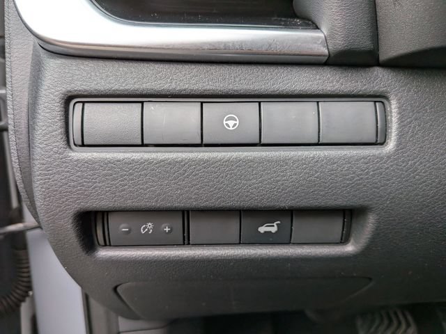 Used 2022 Nissan Rogue SL w/ SL Premium Package AWD/4WD image 18