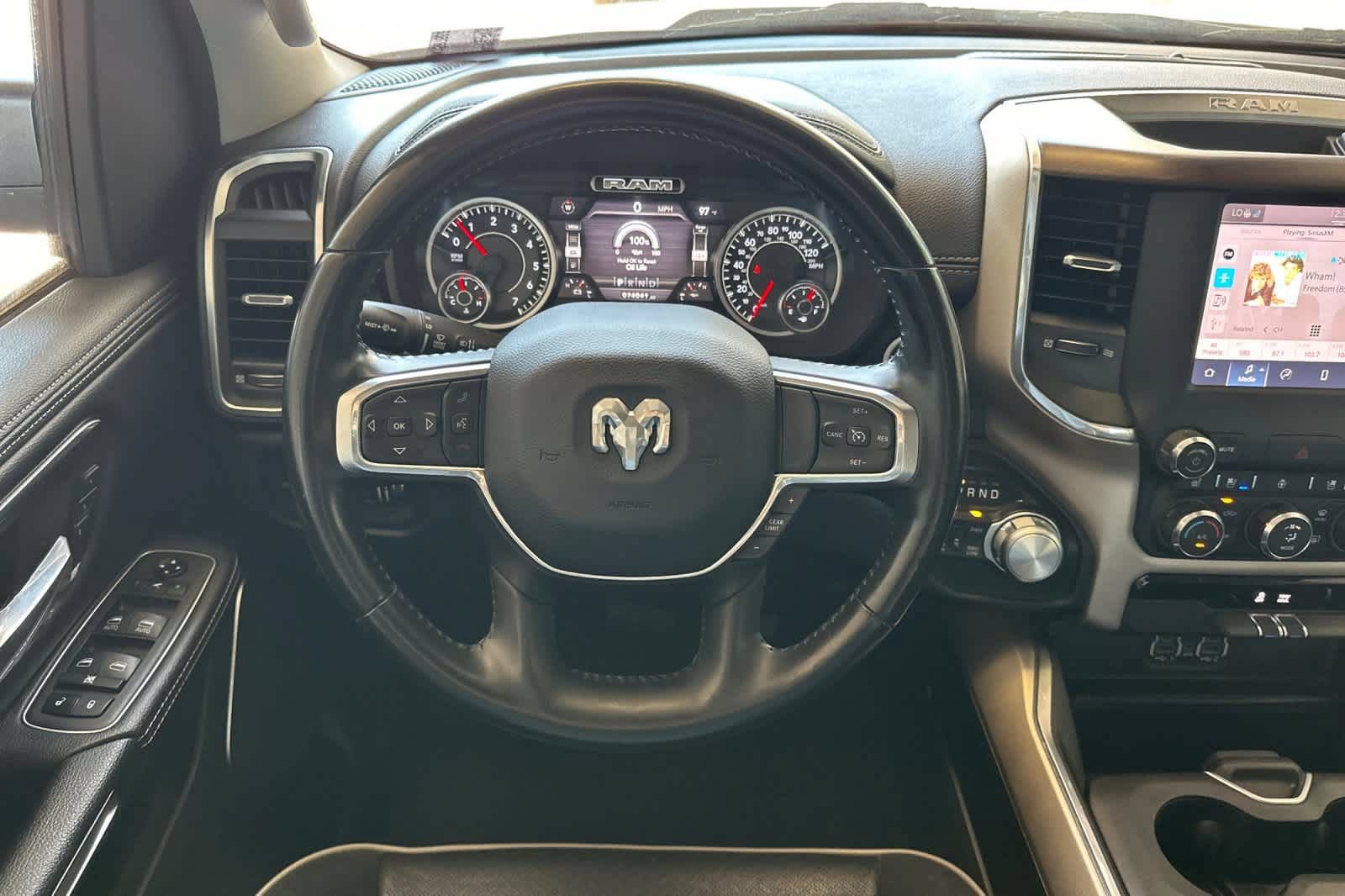 Used 2022 RAM 1500 Laramie AWD/4WD image 15