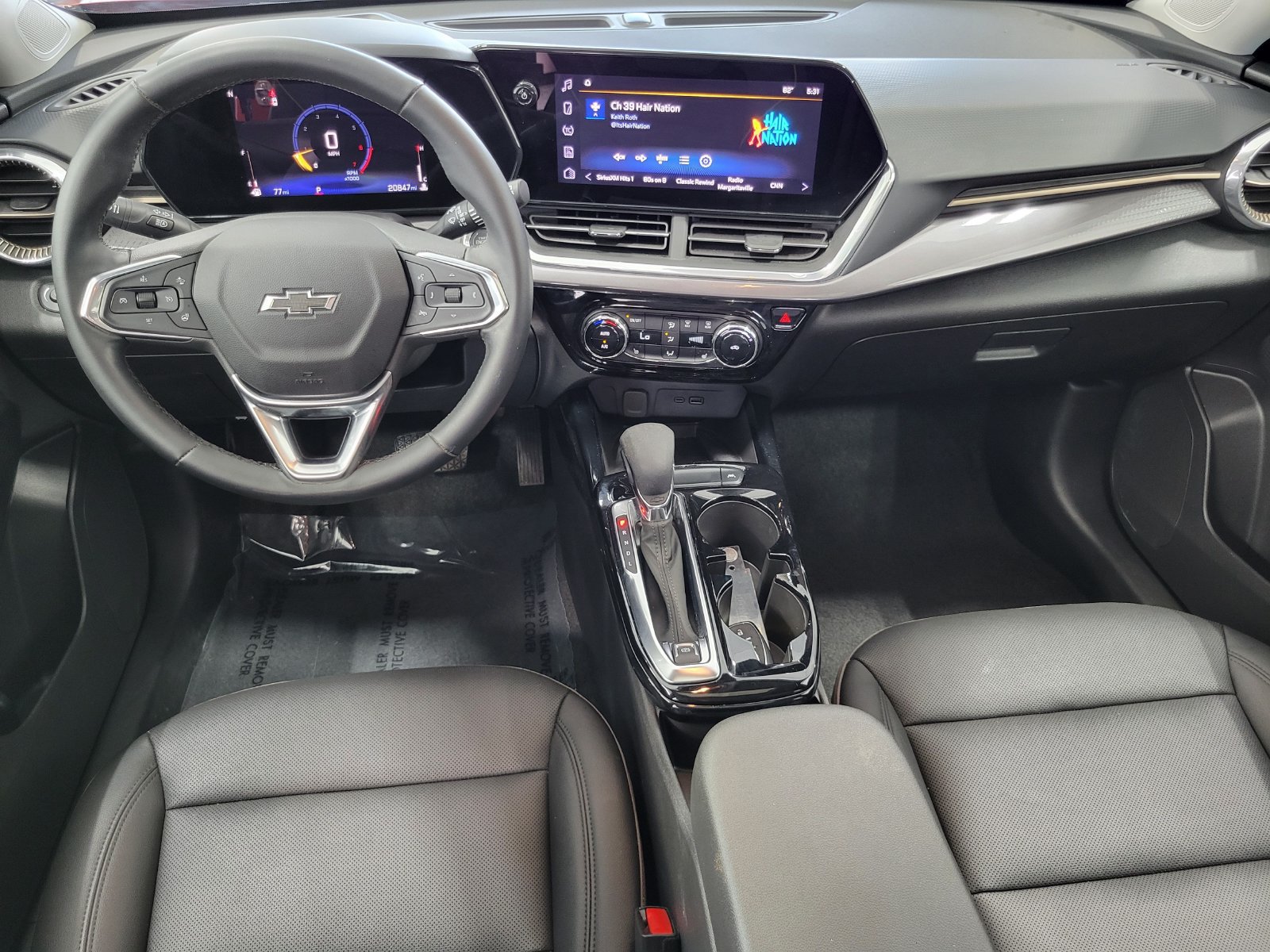 Used 2024 Chevrolet Trax ACTIV w/ Sunroof Package FWD image 28