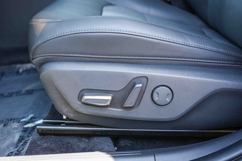 Used 2024 Kia Niro Wind FWD image 22